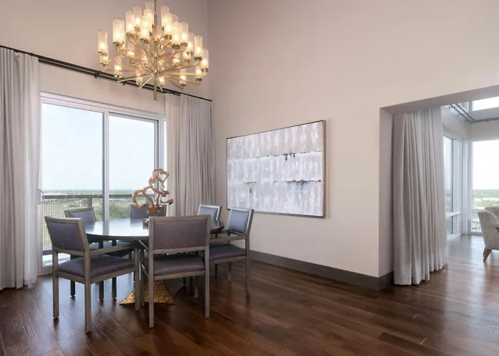 The Stella Hotel, Autograph Collection