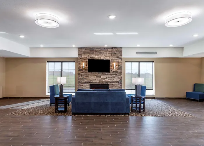 Comfort Inn & Suites Waller